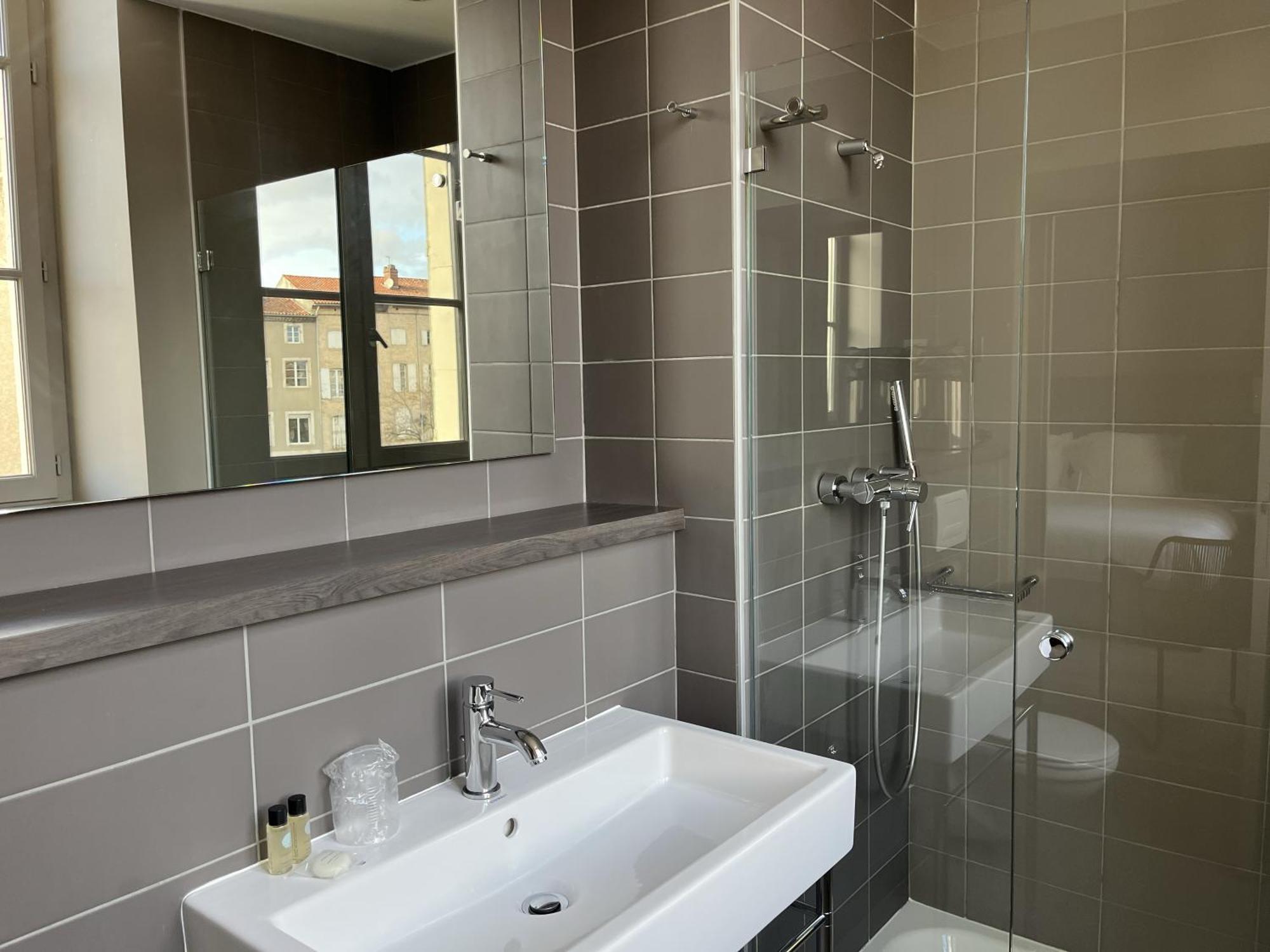 Grand De Castres Hotel 4*