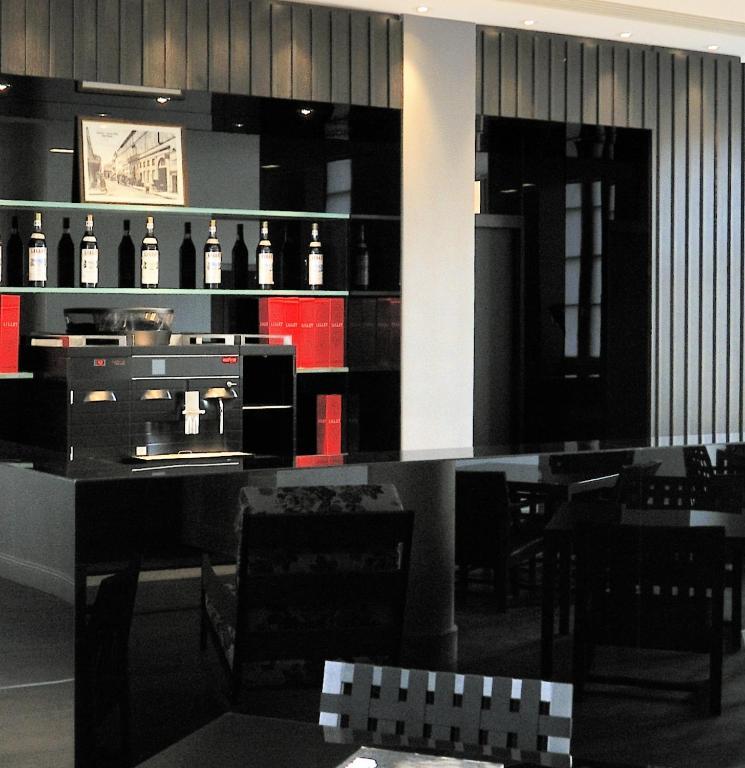 Hotel Grand De Castres 4*