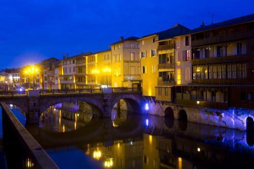 Grand De Castres Hotel