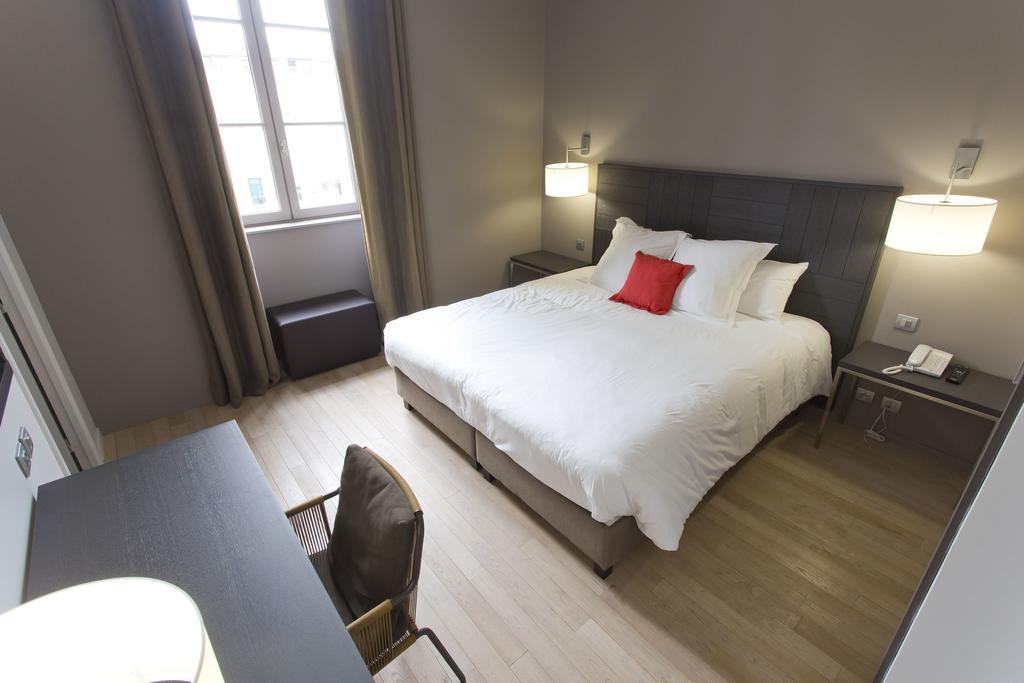 Grand De Castres Hotel 4*
